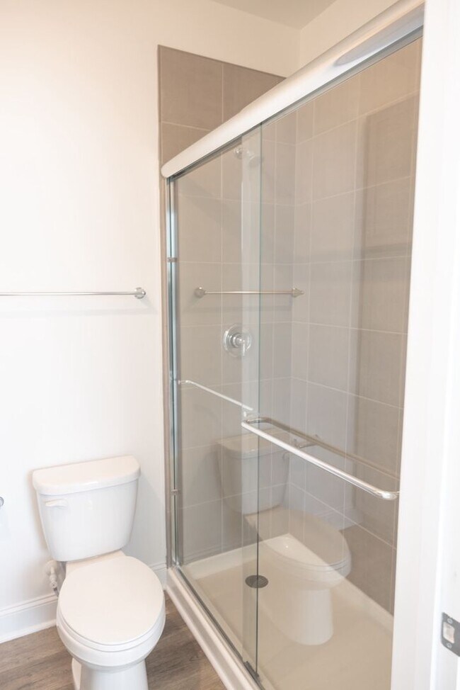 Building Photo - 1810 Matthews-Mint Hill Rd