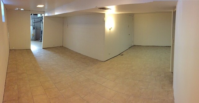 Building Photo - 470 Edgewood Rd