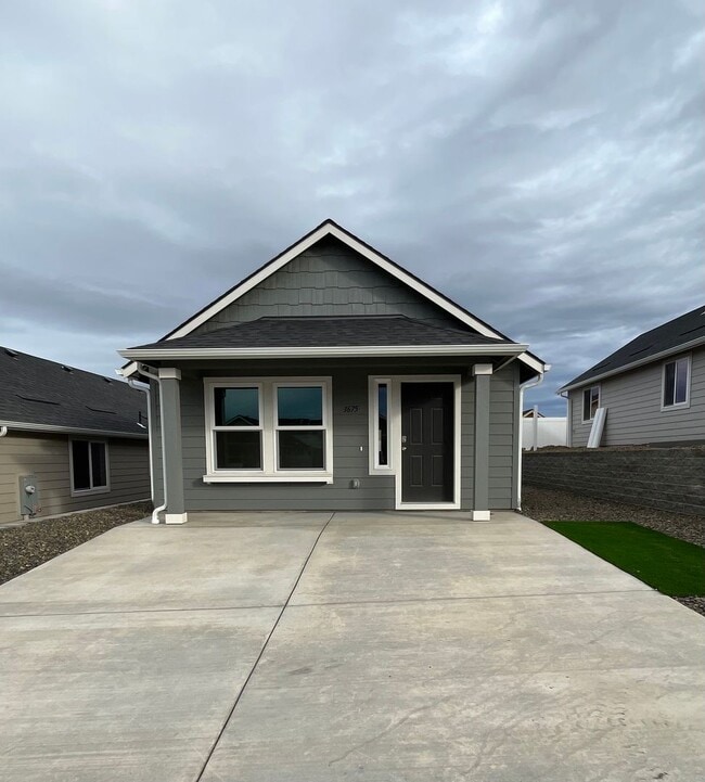 Primary Photo - New Single Level Home!