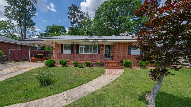 Building Photo - 4115 Lyn Dr