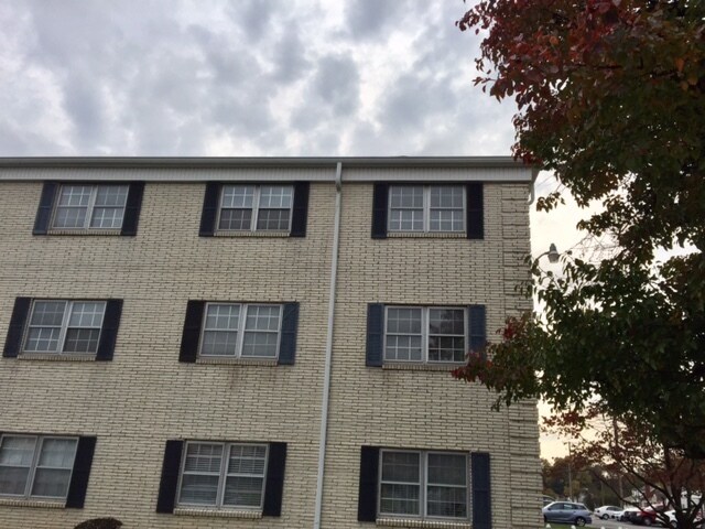 Front side of building - 284 El Conquistador Pl