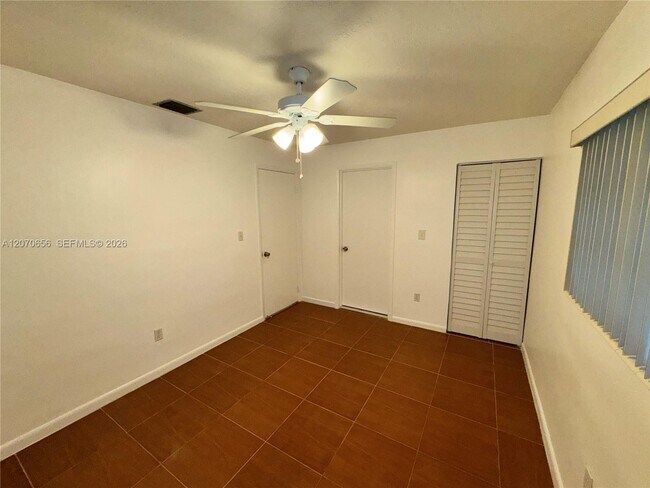 Building Photo - 18225 SW 94th Ave