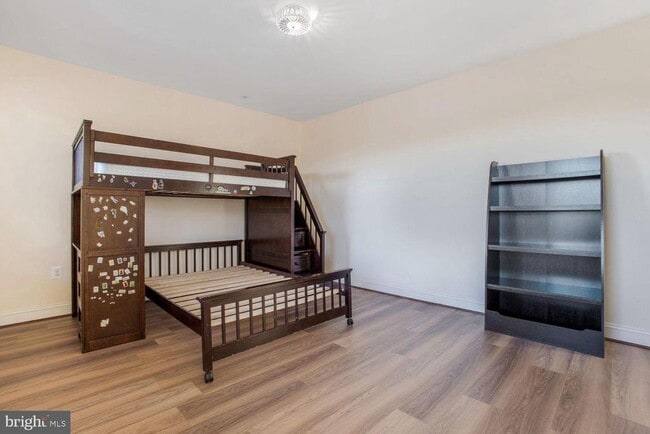 Building Photo - 3041 Bel Pre Rd