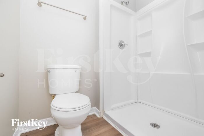 Building Photo - 1054 Brenton Leaf Dr