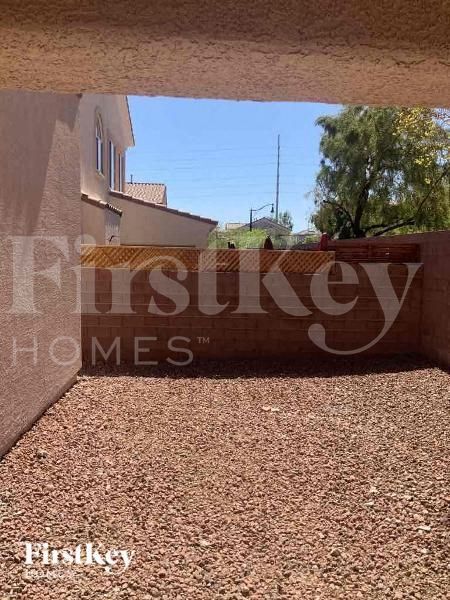 Building Photo - 7633 Morning Water St