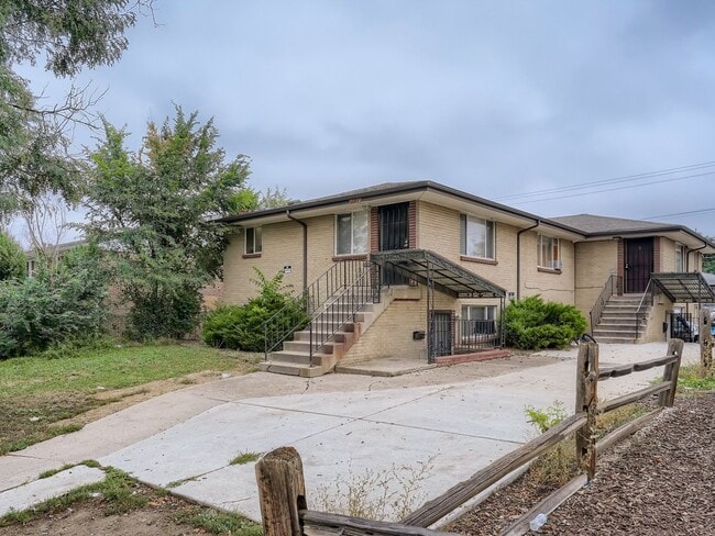 Interior Photo - 1738 Boston Street