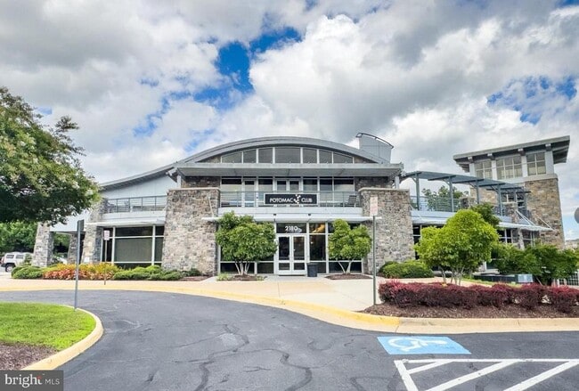 Building Photo - 15213 Lancashire Dr