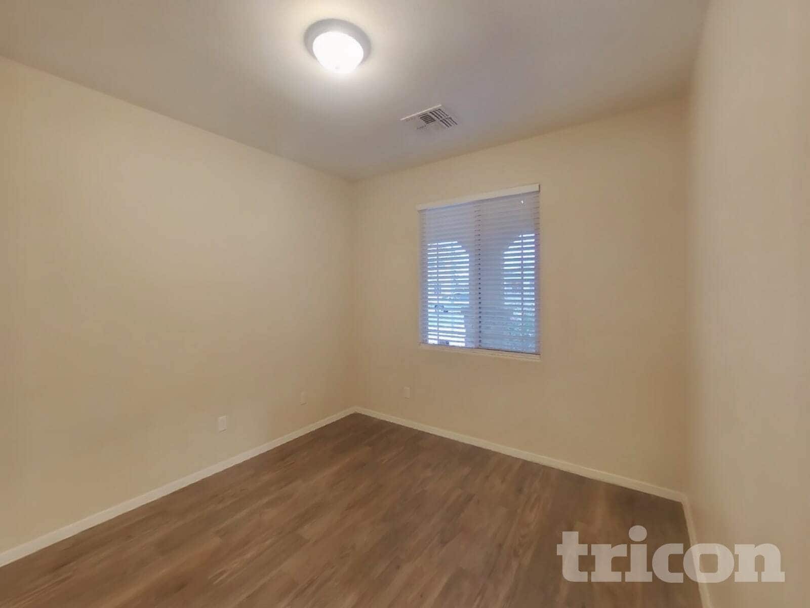 Building Photo - 7310 W St Charles Ave