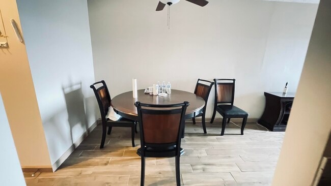 Building Photo - 23 Easthampton A