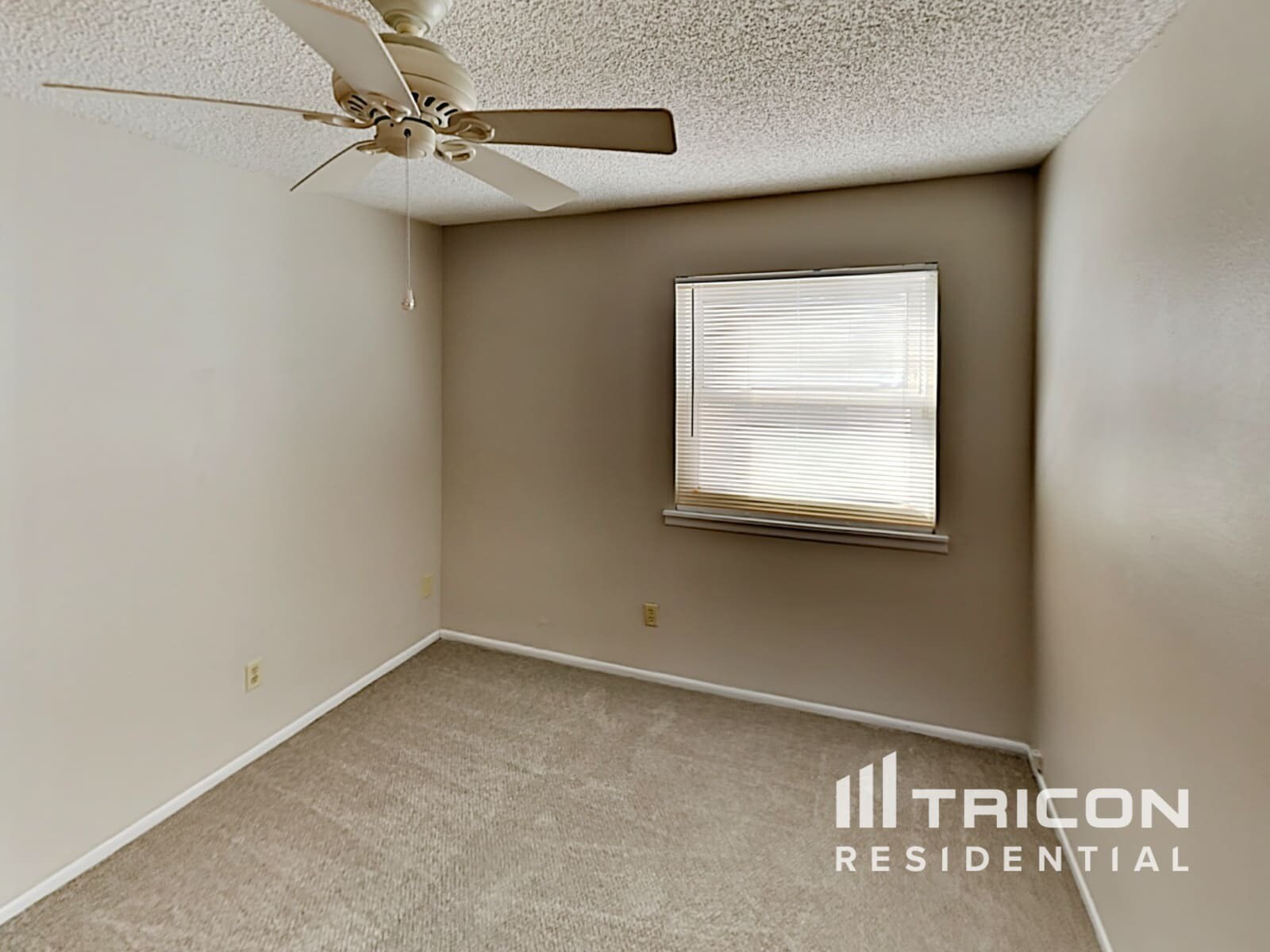 Building Photo - 8306 Riverboat Dr