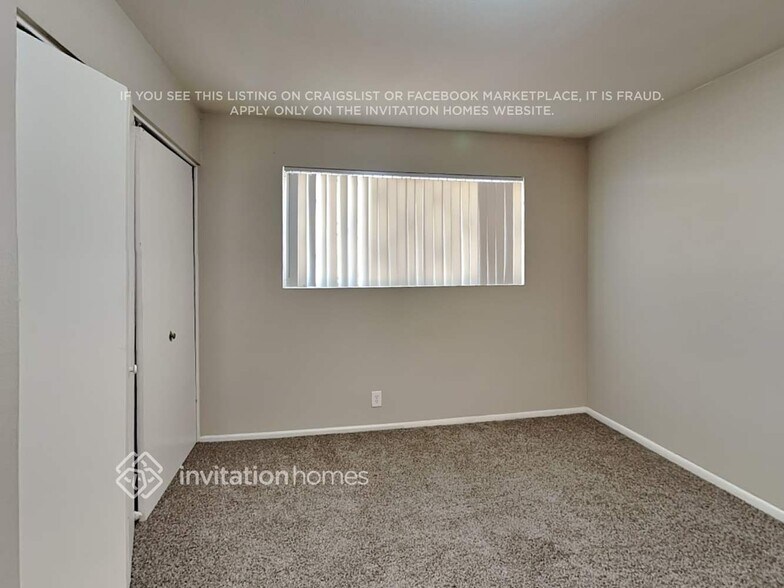 Building Photo - 12449 N 29th Dr