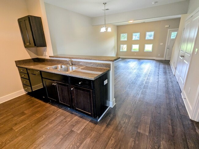 Building Photo - 3538 Steffisburg Dr