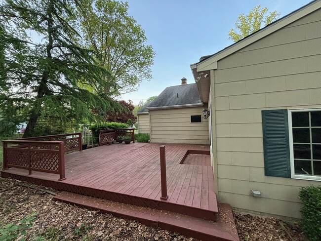 Building Photo - 3302 Heritage Dr