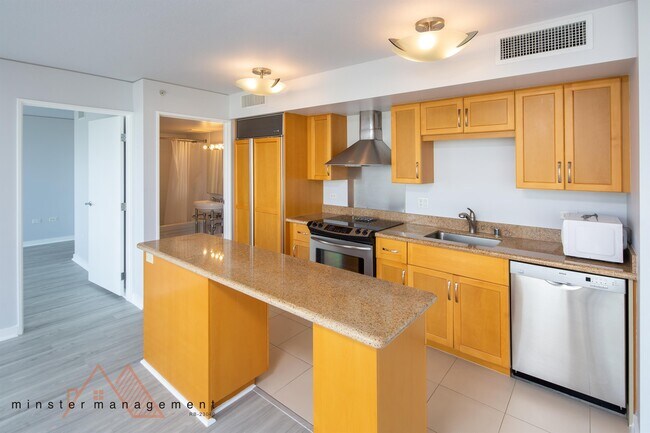 Building Photo - 1288 Kapiolani Blvd