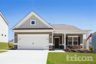 Building Photo - 346 Crandon Rd