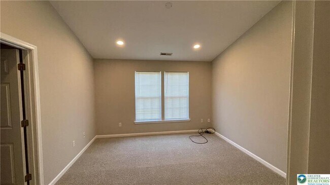 Building Photo - 7836 Red Hawk Ct