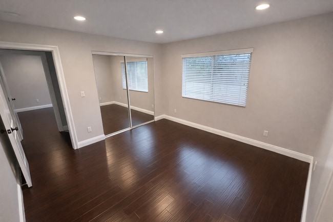 Building Photo - North Hollywood 4BR/3BA Home with Gated Entry and Private Yard