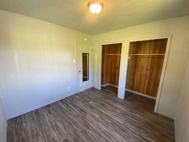 Building Photo - 19418 Newtown Rd