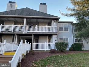 Building Photo - 1505 Waters Edge Dr