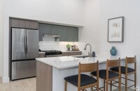 Building Photo - 1985 NW Savier St