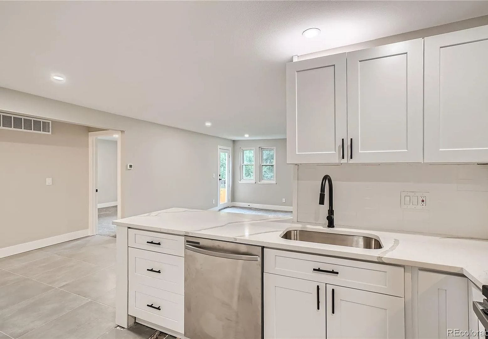 Building Photo - 7899 Allison Way