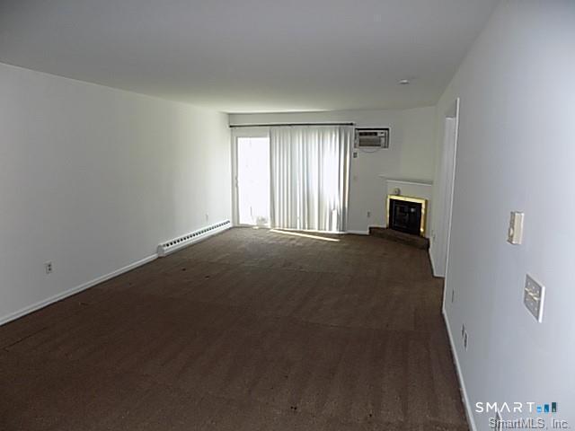 Building Photo - 55 Mill Plain Rd