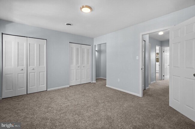 Building Photo - 3303 Walnut Ridge Dr