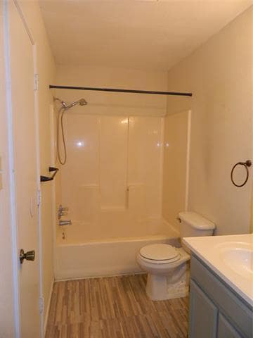 Building Photo - 5708 Red Cactus Ct