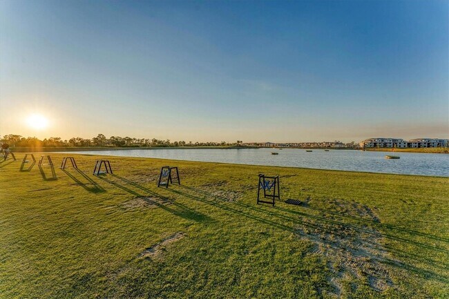 Building Photo - 17510 Jadestone Ct