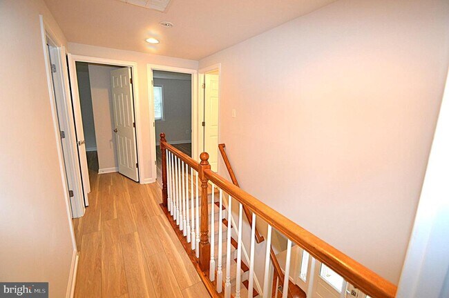 Building Photo - 13145 Melville Ln