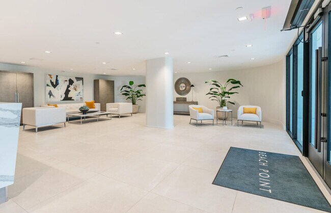 Building Photo - 2660 S Ocean Blvd