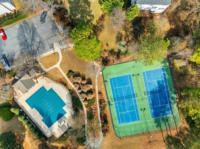 Building Photo - 10895 Glenbarr Dr