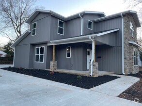 Building Photo - Newly Built Home - 4 bedroom