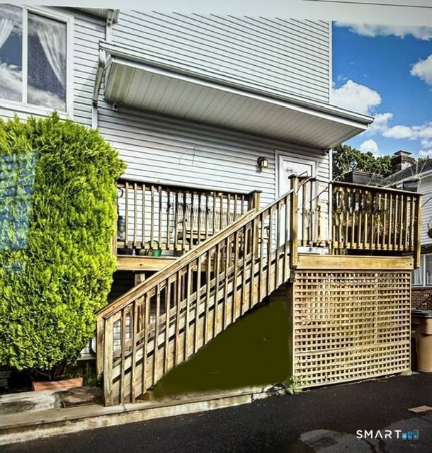 Building Photo - 158 Seaside Ave