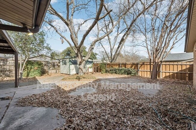 Building Photo - 2017 Durham St