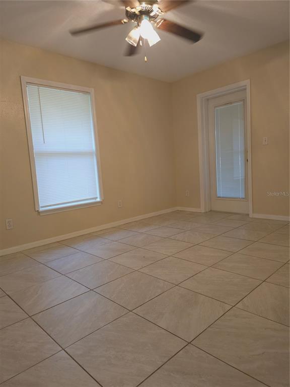 Building Photo - 6997 Hemlock Rd