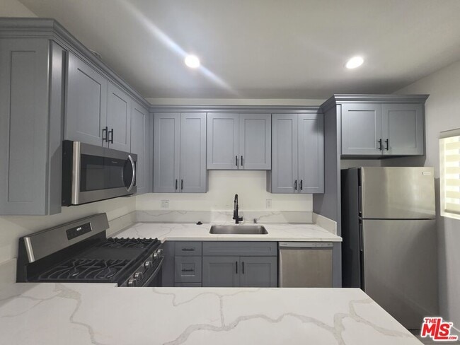 Building Photo - 25226 Loytan St