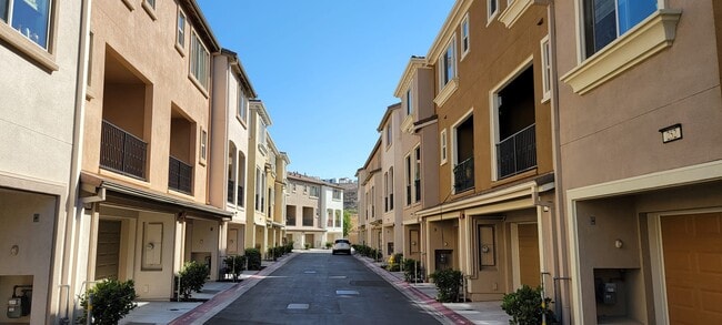 Building Photo - 2749 Ferrara Cir