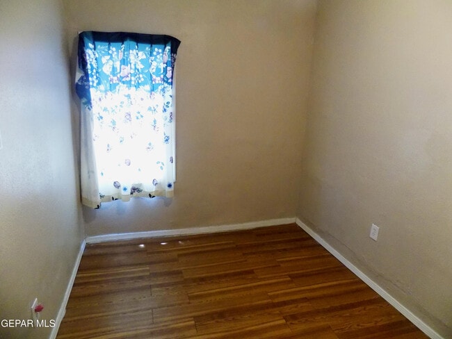 Building Photo - 3609 Sacramento Ave