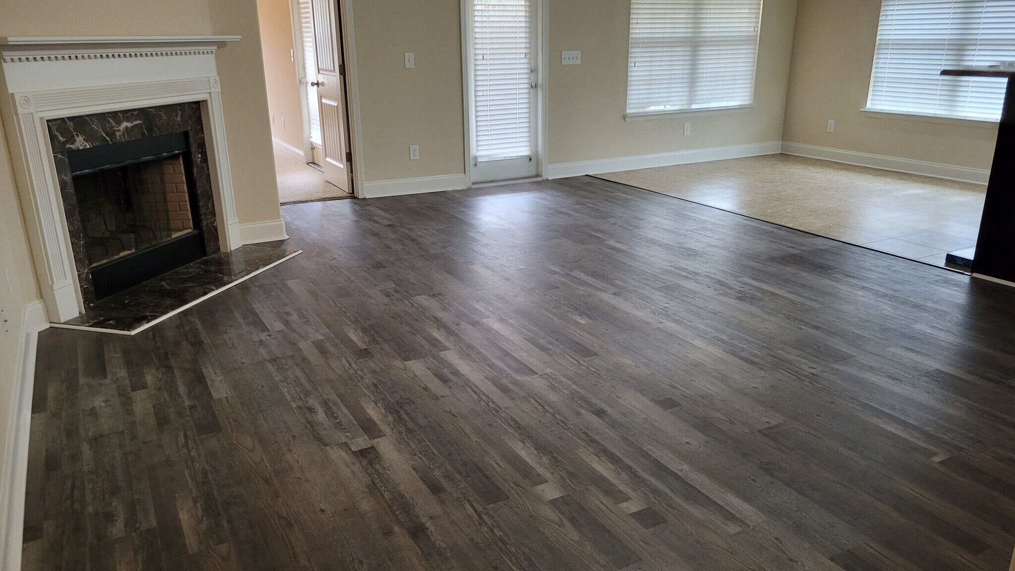 Building Photo - 1013 River Crest Trl