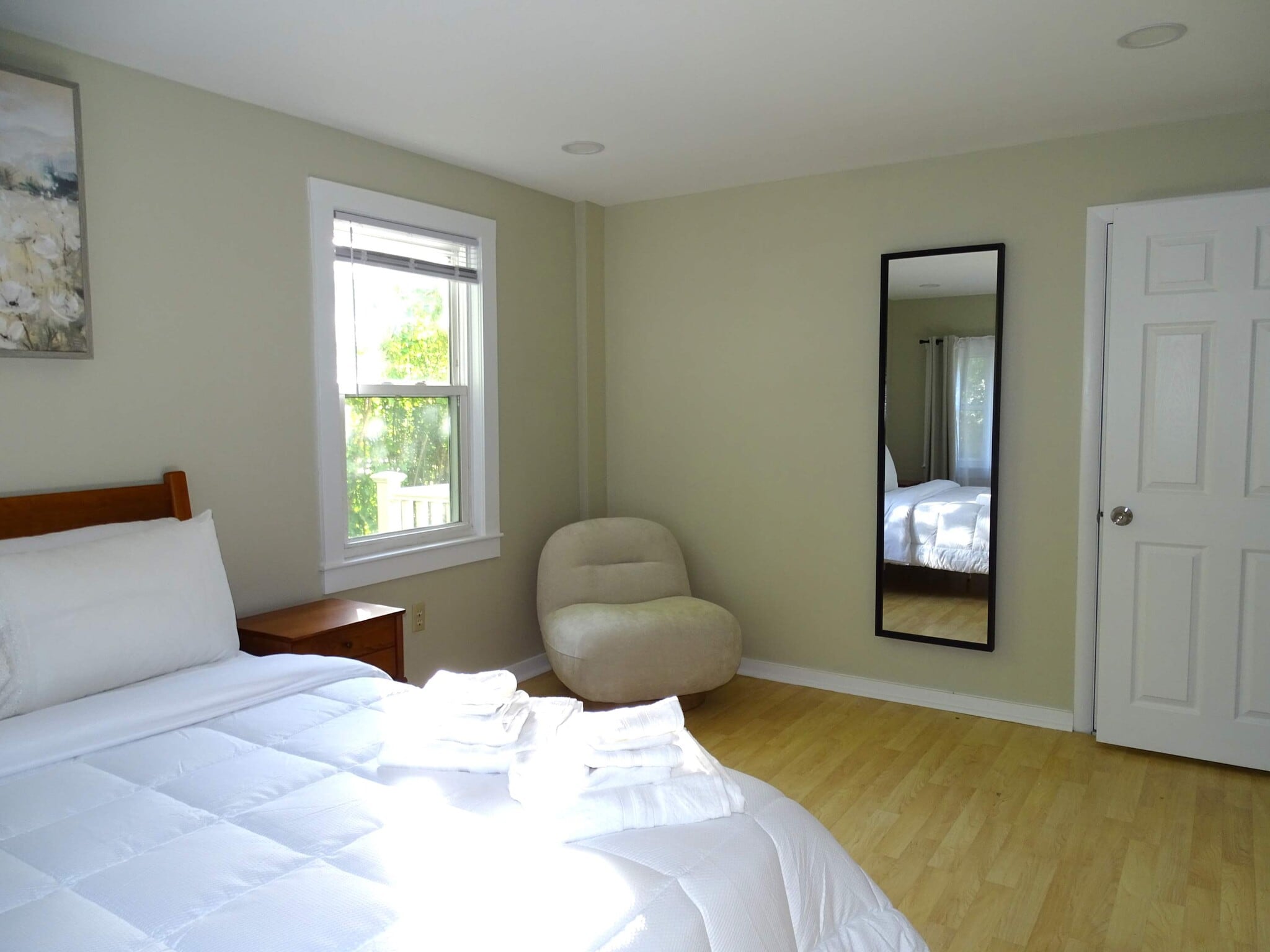 Building Photo - 303 Bishop St