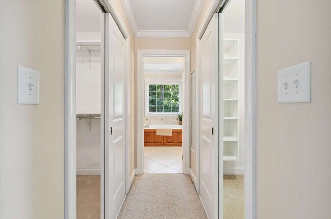 Building Photo - Furnished 4 Bed/3 Full Bath Home in Cary!