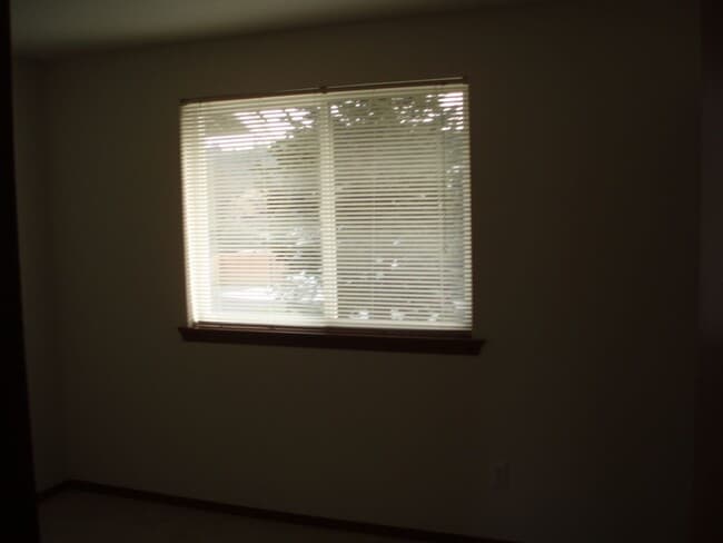 Building Photo - Hopkins - 1402