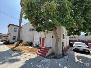 Building Photo - 219 S Eucalyptus Ave