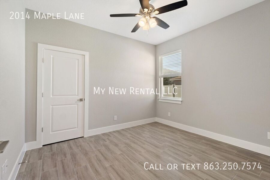 Building Photo - 2014 Maple Ln