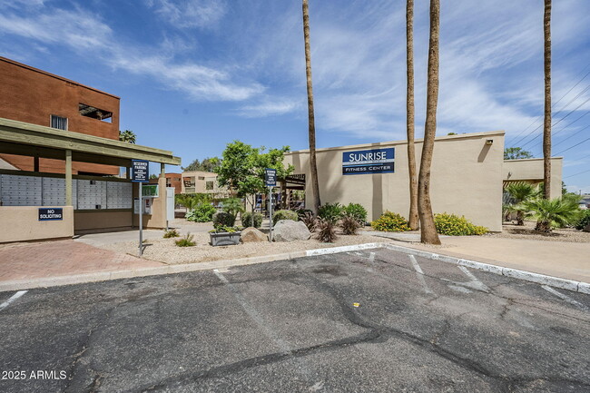 Building Photo - 3600 Hayden Rd