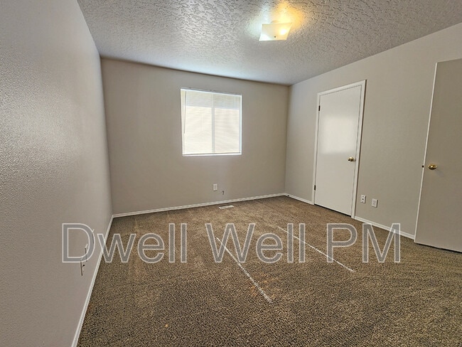 Building Photo - 226 N Grant St