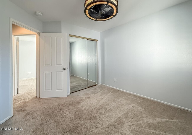 Building Photo - 5470 Seine Ct