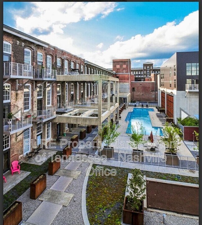 Building Photo - 1350 Rosa L Parks Blvd