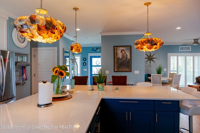 Building Photo - 18 Valentine St